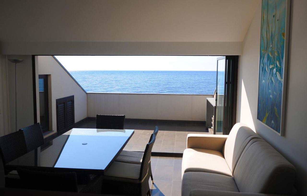 フォンダケッロThe Roof On The Seaアパートメント エクステリア 写真